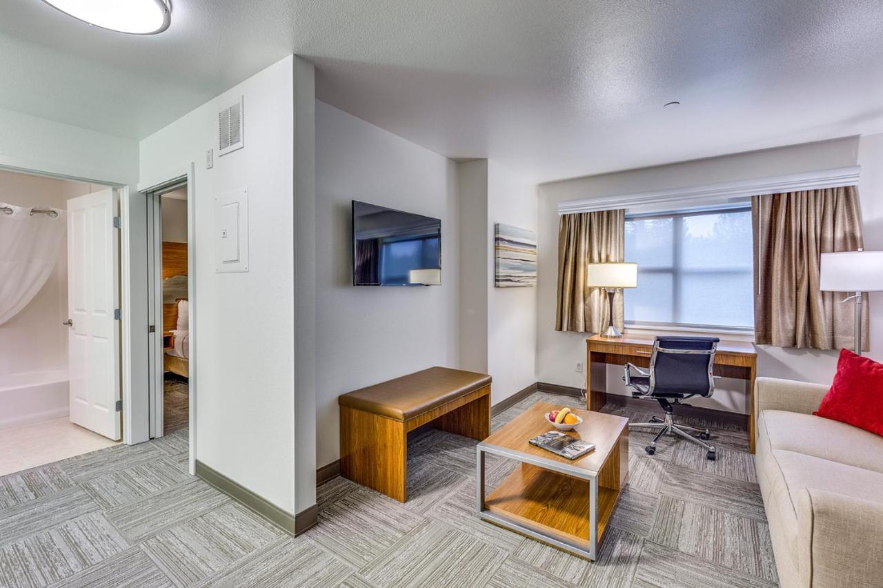Marshall Suites Bainbridge Island Екстериор снимка