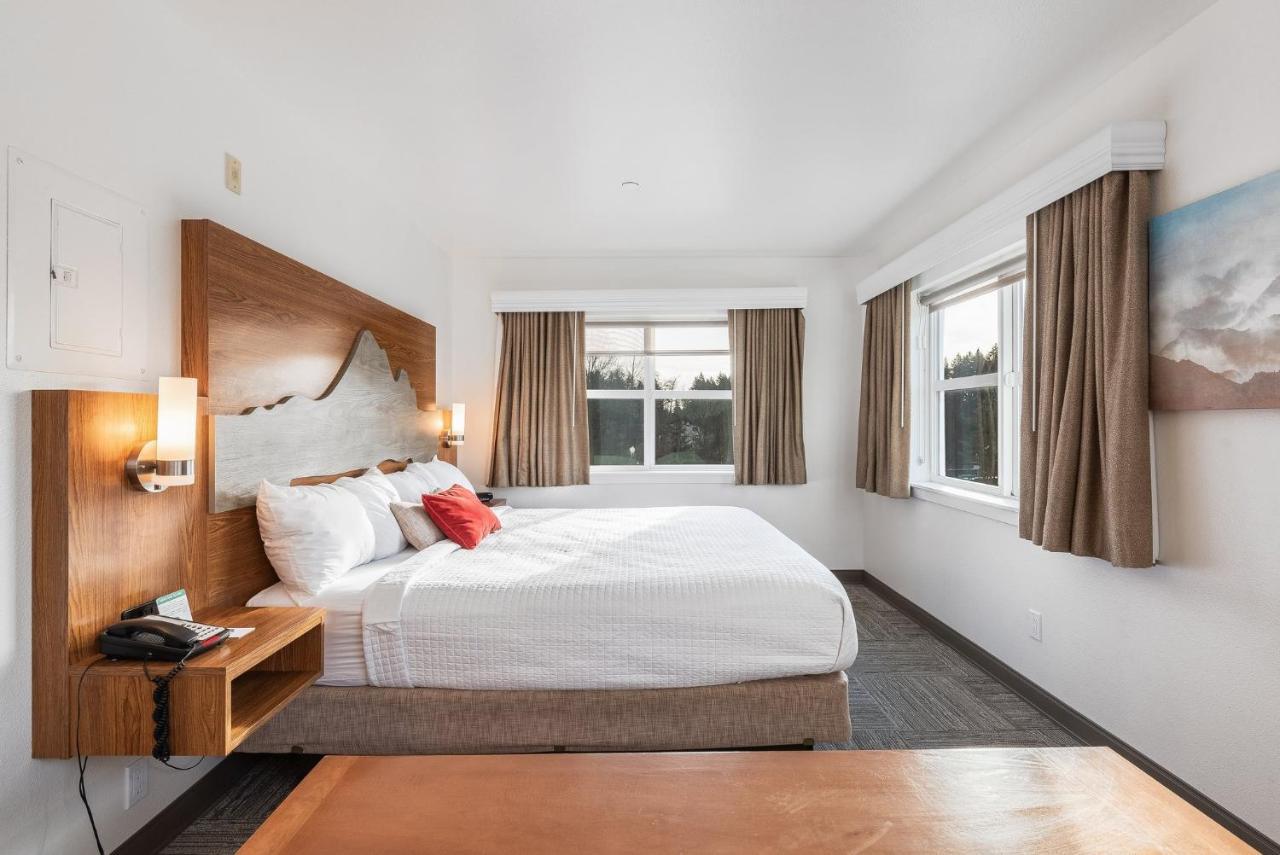 Marshall Suites Bainbridge Island Екстериор снимка