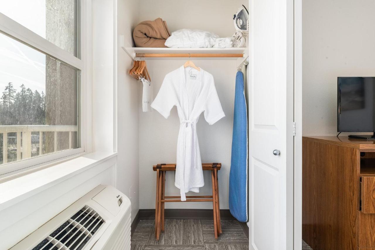 Marshall Suites Bainbridge Island Екстериор снимка