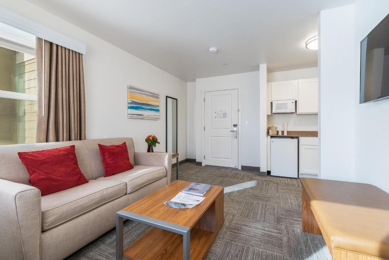 Marshall Suites Bainbridge Island Екстериор снимка