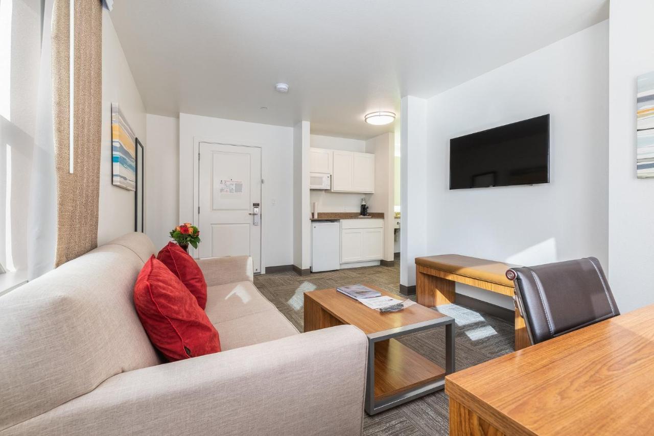 Marshall Suites Bainbridge Island Екстериор снимка