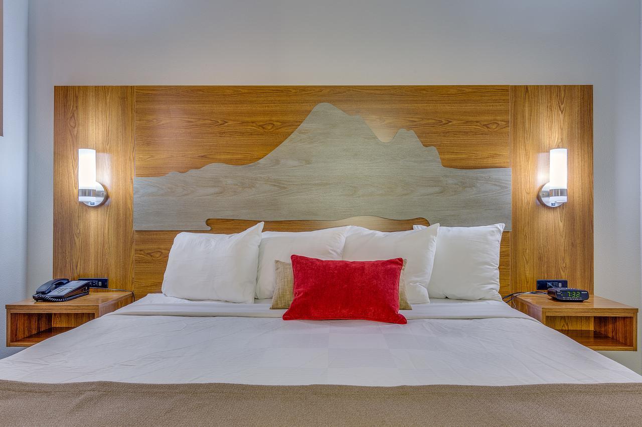 Marshall Suites Bainbridge Island Екстериор снимка