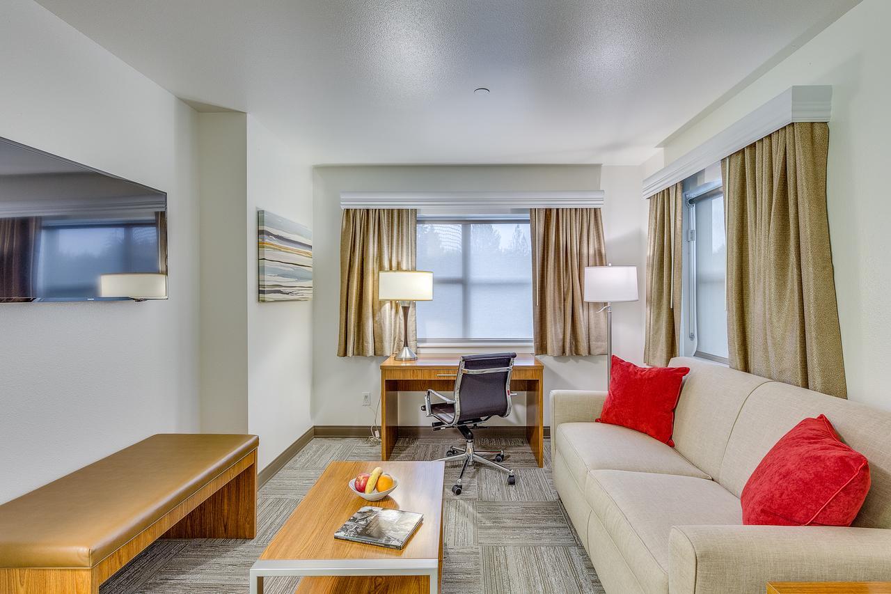 Marshall Suites Bainbridge Island Екстериор снимка